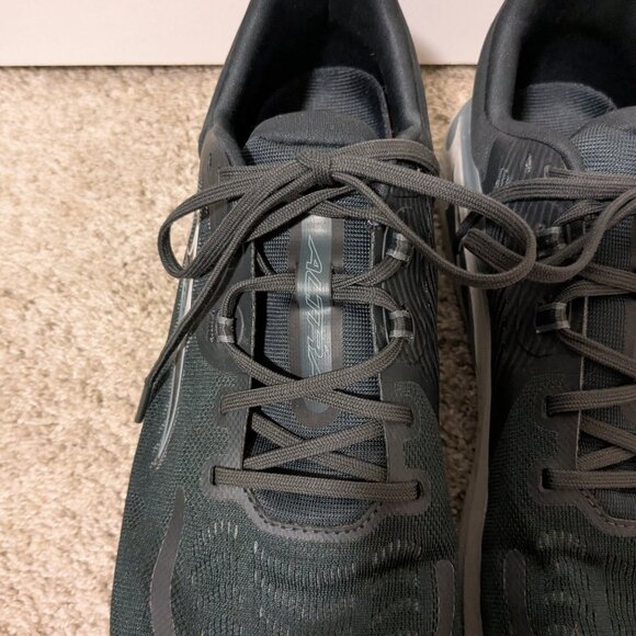 Altra Paradigm 7 Men 12.5 US Foot Shape Running Shoes Gray Athletic Outdoor Hike - Picture 4 of 13